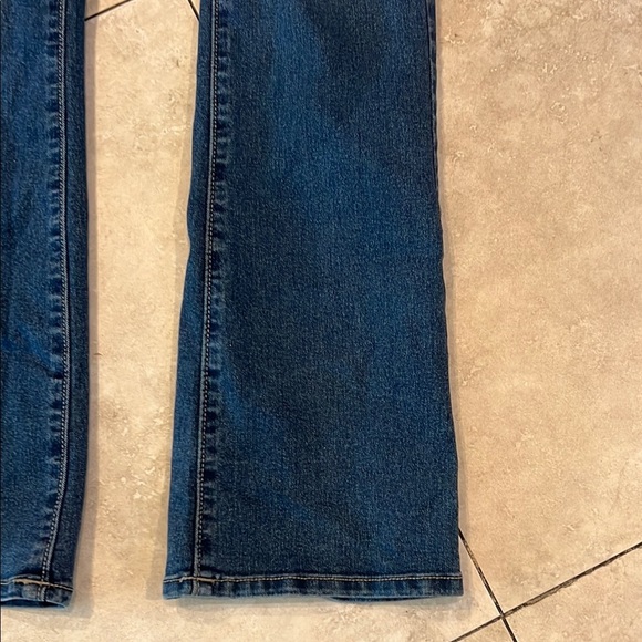 TRUE RELIGION Becca Mid Rise Bootcut Jeans Size 29 - Picture 5 of 10